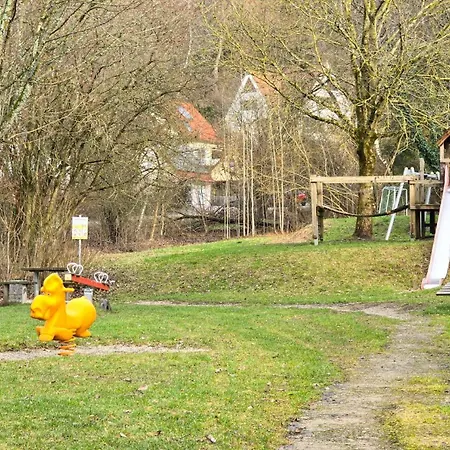 Waldrand Idyll